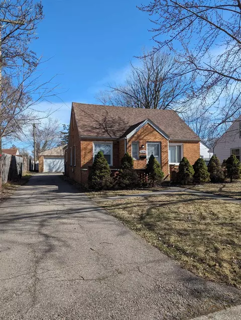 25290 Ford, Roseville, MI 48066
