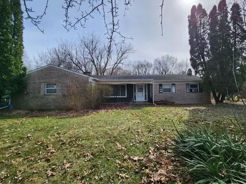 2980 Beck, Howell, MI 48843