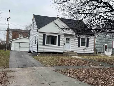 1602 Berrywood, Flint, MI 48507