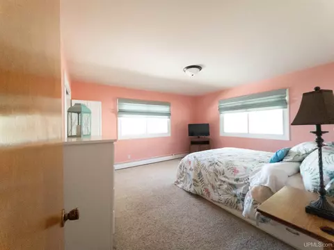 Bedroom - 1632 Sand Pt, Munising, MI 49862 photo 1 of 6