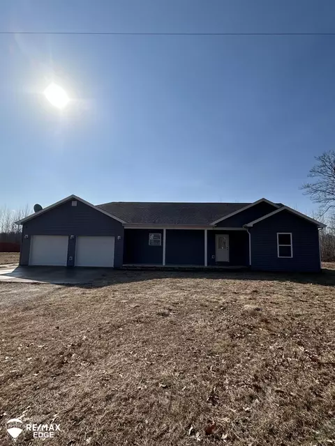 11316 E Vly, Mount Pleasant, MI 48858