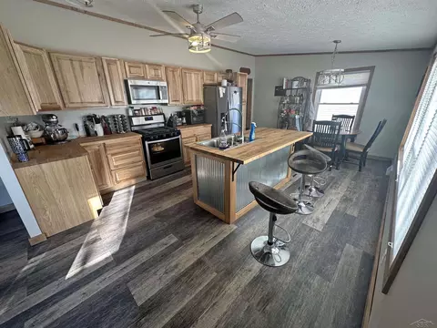 Dining - 1035 E Birch Run, Burt, MI 48417 photo 1 of 2