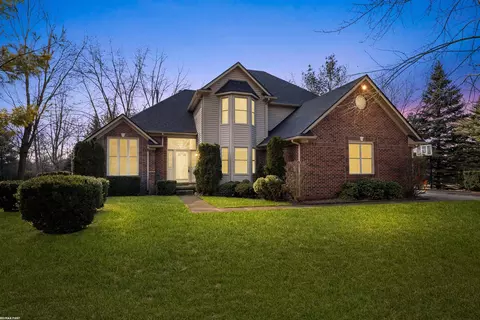 31900 Armada Rdg, Richmond, MI 48062