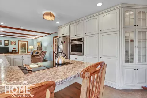 Kitchen - 820 Riverlane, Owosso, MI 48867 photo 2 of 5