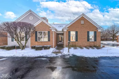 7000 Harbor, Saint Clair Shores, MI 48080