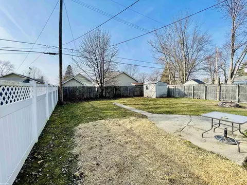 1018 Whiting, Saint Clair, MI 48079 photo 18