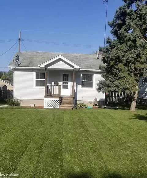1018 Whiting, Saint Clair, MI 48079 photo 20
