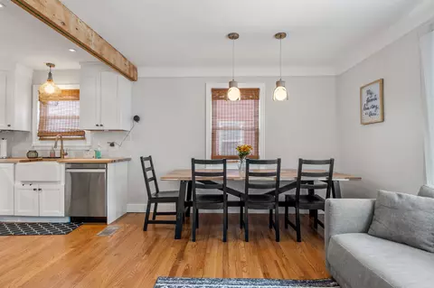 Dining - 2209 Hampton, Grosse Pointe Woods, MI 48236 photo 2 of 4