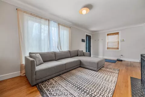 Living - 2209 Hampton, Grosse Pointe Woods, MI 48236 photo 2 of 5