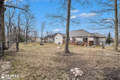 Exterior - 8500 Devin, Davison, MI 48423 photo 5 of 8