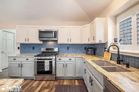 Kitchen - 8500 Devin, Davison, MI 48423 photo 3 of 3