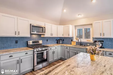 Kitchen - 8500 Devin, Davison, MI 48423 photo 2 of 3