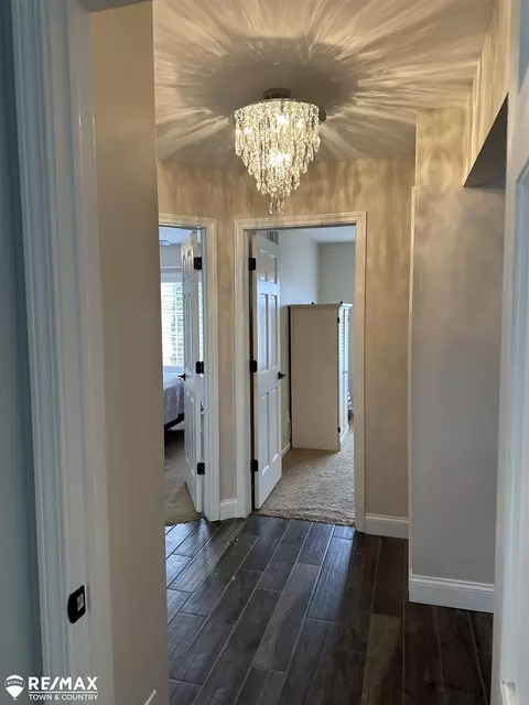 Entry Way - 8500 Devin, Davison, MI 48423 photo 2 of 2
