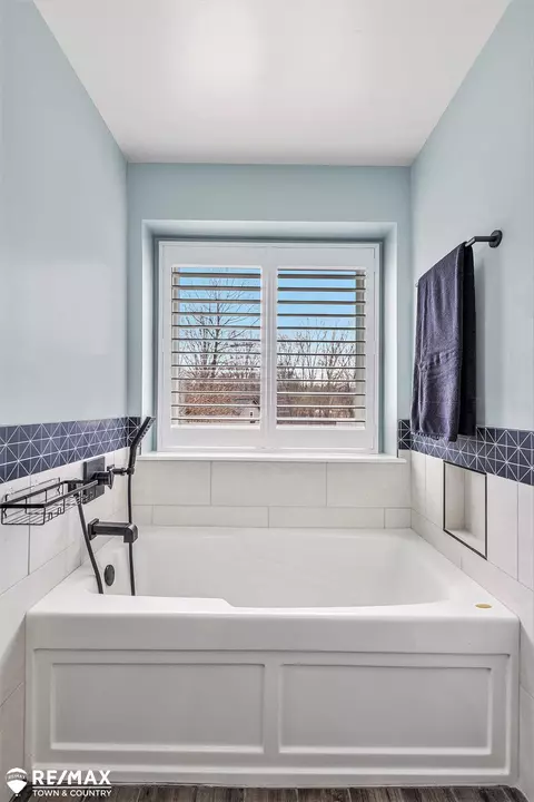 Bath - 8500 Devin, Davison, MI 48423 photo 3 of 6
