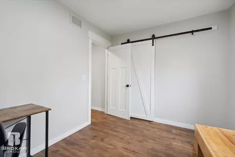 Bedroom - 10177 E Coldwater, Davison, MI 48423 photo 1 of 10
