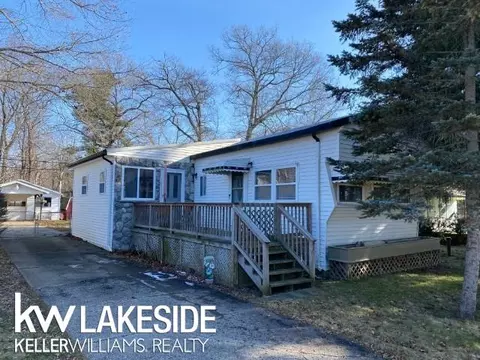 5853 Port Austin, Caseville, MI 48725