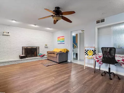 Living - 46347 Franks, Shelby Township, MI 48315 photo 4 of 4