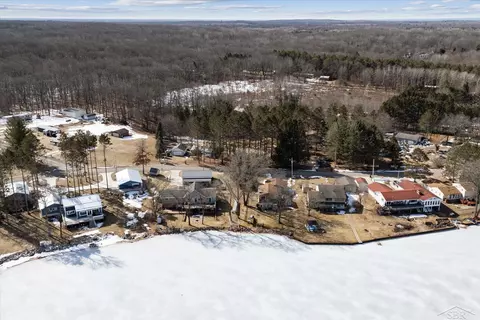 View/Area - 2810 Cherry Grv, Harrison, MI 48625 photo 4 of 11