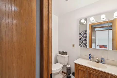 Bath - 2810 Cherry Grv, Harrison, MI 48625 photo 1 of 2