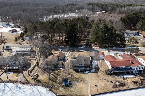 View/Area - 2810 Cherry Grv, Harrison, MI 48625 photo 1 of 11