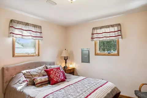 Bedroom - 2810 Cherry Grv, Harrison, MI 48625 photo 4 of 6