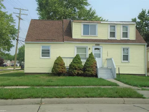 17809 Bayne, Roseville, MI 48066