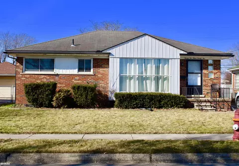 25325 Harmon, Saint Clair Shores, MI 48081