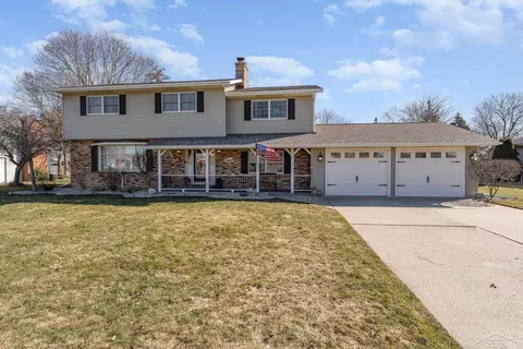 3182 W Wintergreen, Saginaw, MI 48603