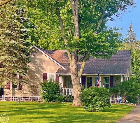 3424 Strawberry, Port Huron, MI 48060