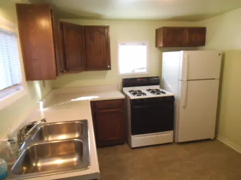 Kitchen - 511 Braddock, Bay City, MI 48708 photo 1 of 1