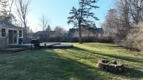 Exterior - 1137 Mildred, Flushing, MI 48433 photo 9 of 10