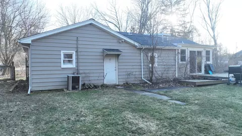 Exterior - 1137 Mildred, Flushing, MI 48433 photo 8 of 10
