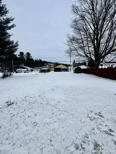 990 School, Ishpeming, MI 49849 photo 21