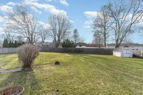 Exterior - 309 Fieldstone, Hemlock, MI 48626 photo 7 of 7