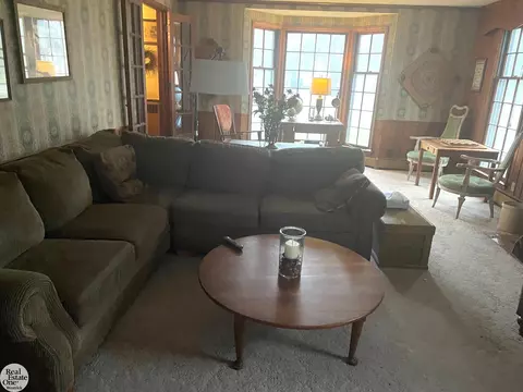 Living - 710 Brown, Saint Clair, MI 48079 photo 2 of 6