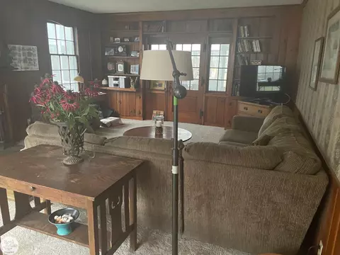 Living - 710 Brown, Saint Clair, MI 48079 photo 5 of 6