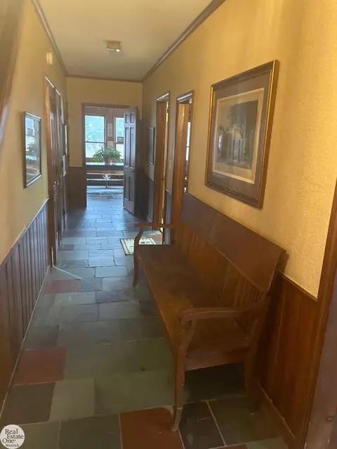 Entry Way - 710 Brown, Saint Clair, MI 48079 photo 1 of 2