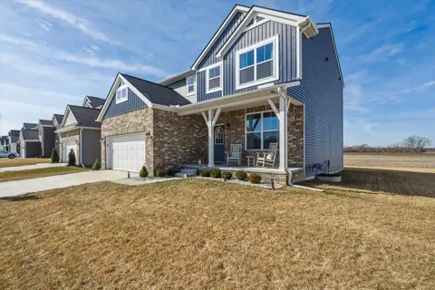 Exterior - 51177 Maple Leaf, Macomb, MI 48042 photo 2 of 6