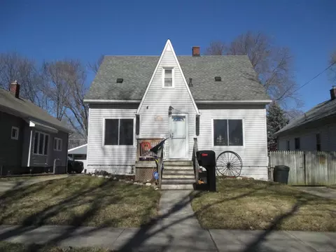 52 High, Mount Clemens, MI 48043