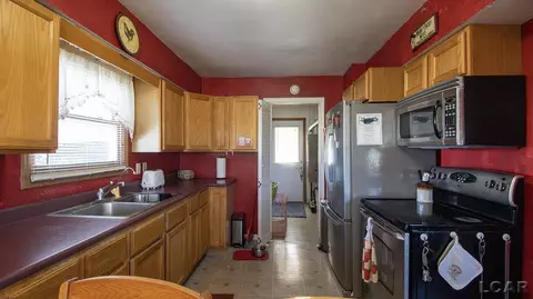 Kitchen - 2147 Hickory, Adrian, MI 49221 photo 2 of 4