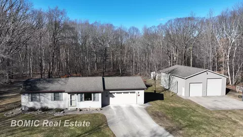 11488 Marshall, Birch Run, MI 48415