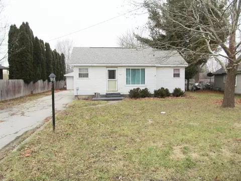 3067 E Fisher, Bay City, MI 48706