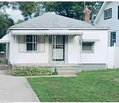 18677 Fenelon, Detroit, MI 48234