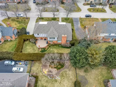 7 Windward, Grosse Pointe Farms, MI 48236 photo 13
