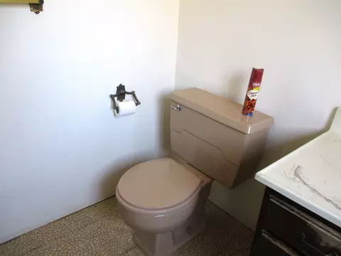 Bath - 3622 E Lansing, Bancroft, MI 48414 photo 1 of 4