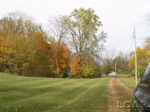 2290 Laberdee, Adrian, MI 49221 photo 17