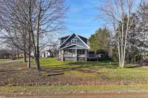 Exterior - 253 N Smith, Owosso, MI 48867 photo 1 of 15