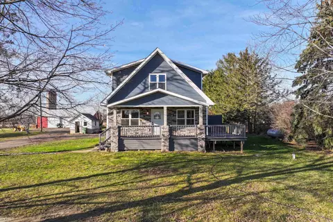 Exterior - 253 N Smith, Owosso, MI 48867 photo 3 of 15