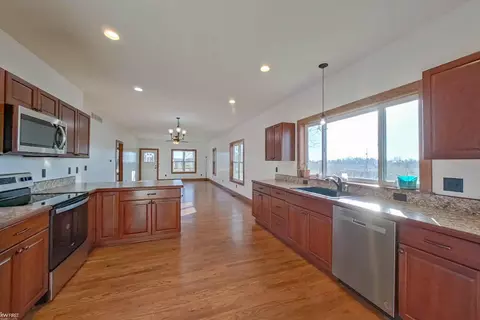 Kitchen - 253 N Smith, Owosso, MI 48867 photo 6 of 6