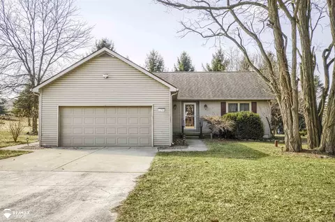 11791 W Whitmore, Whitmore Lake, MI 48189